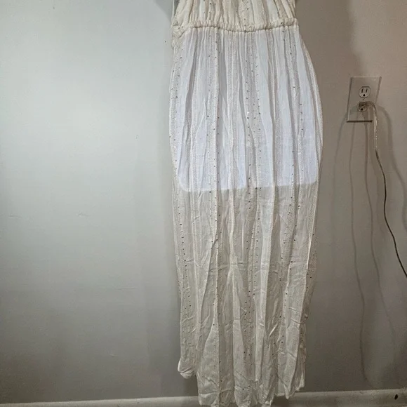 L space bathing suit cover-upon - Picture 3 of 10